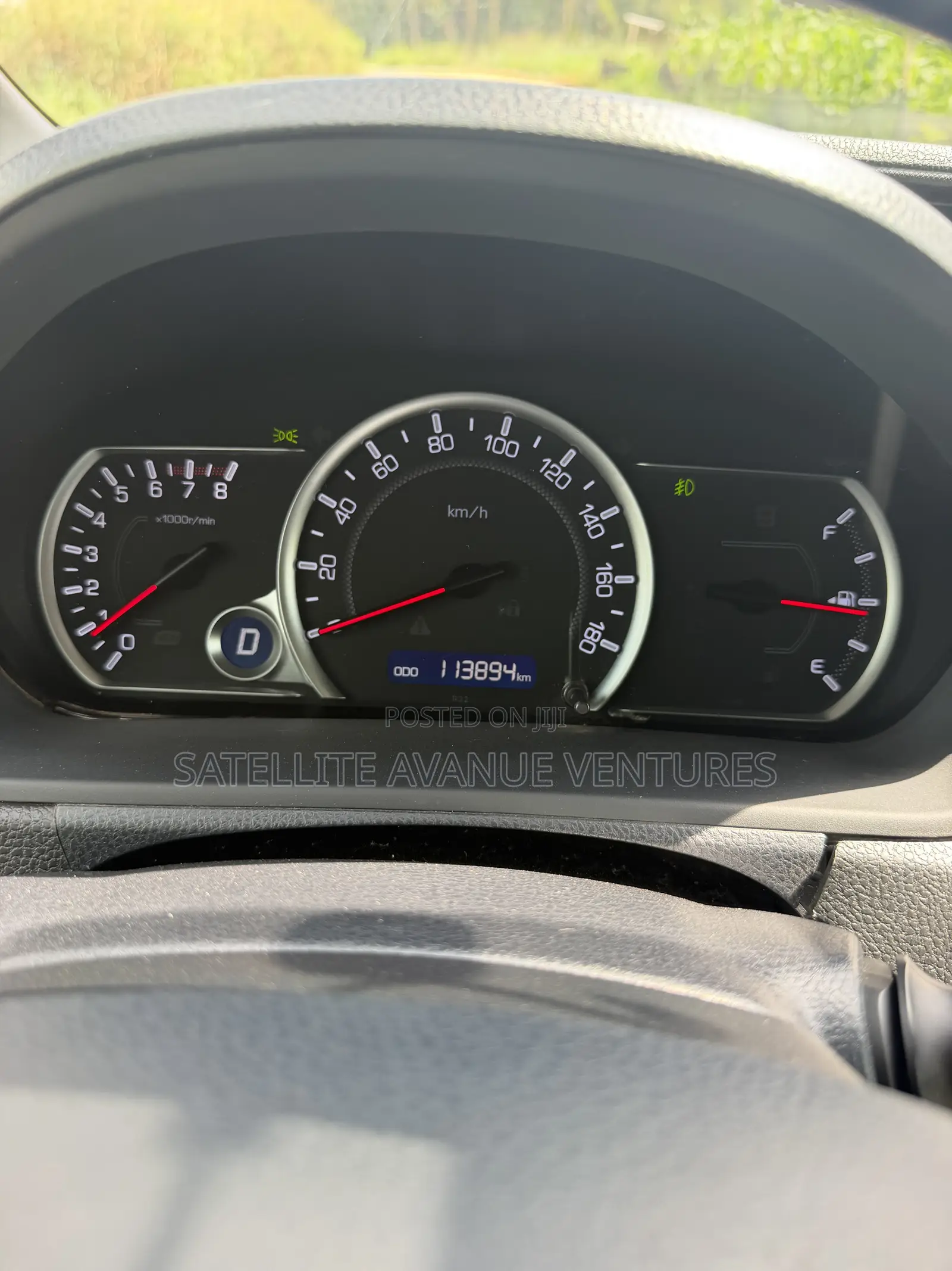 Toyota Voxy V 2WD 8-Seater 2014 Blue