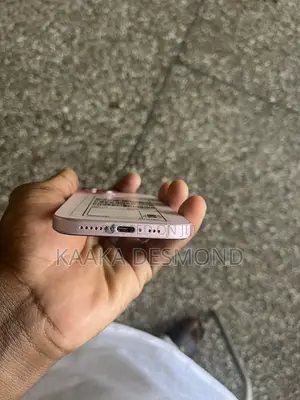 Apple iPhone 15 128 GB Pink