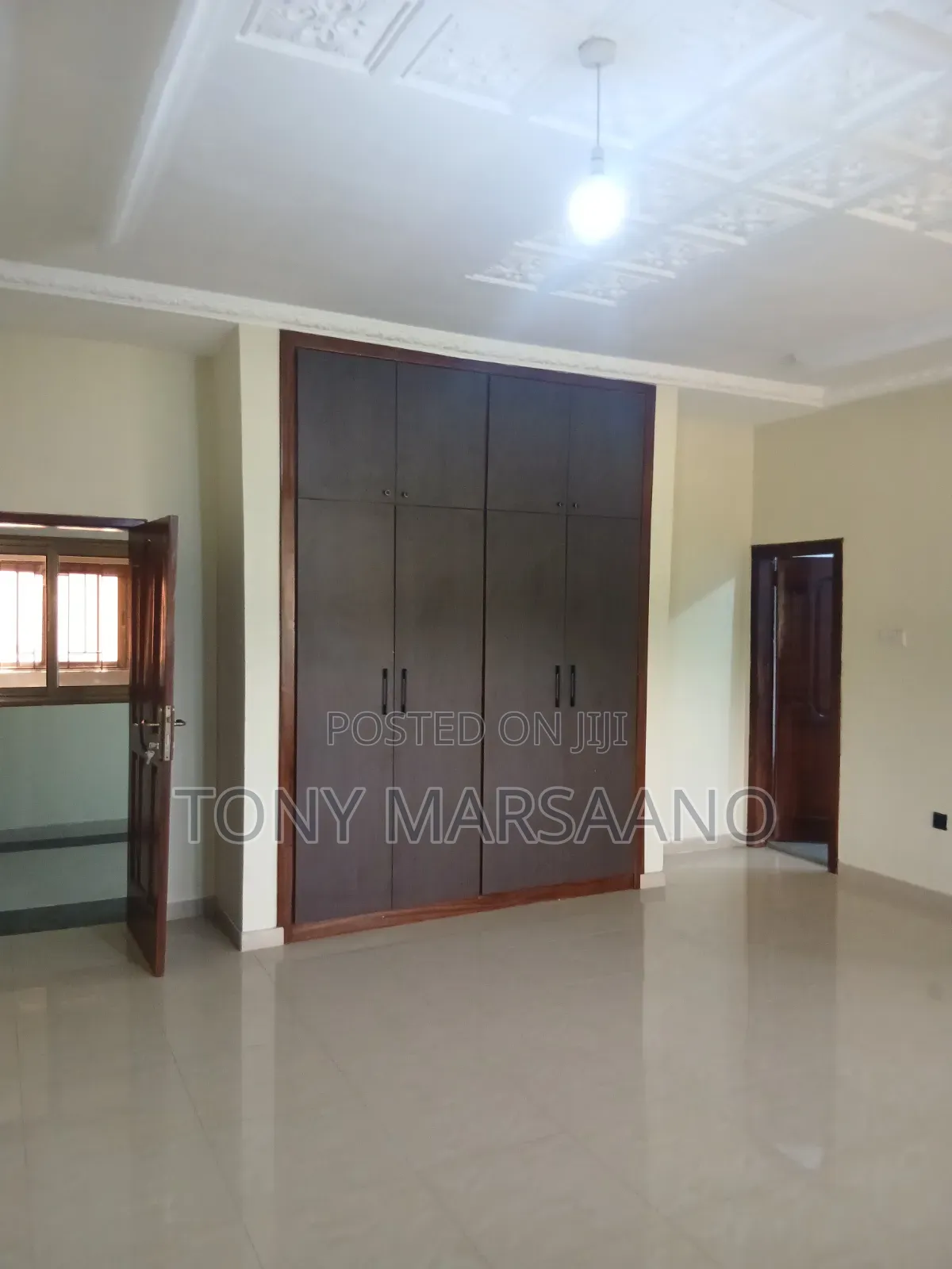 6bdrm House in Westlegon, Villa Victoria Hotel for rent