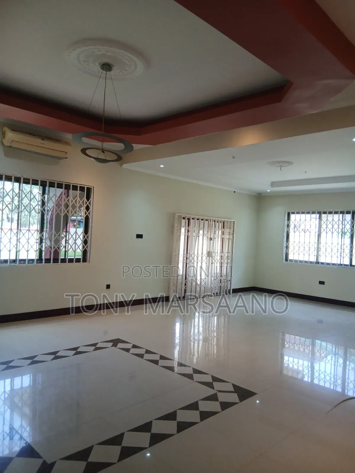 6bdrm House in Westlegon, Villa Victoria Hotel for rent