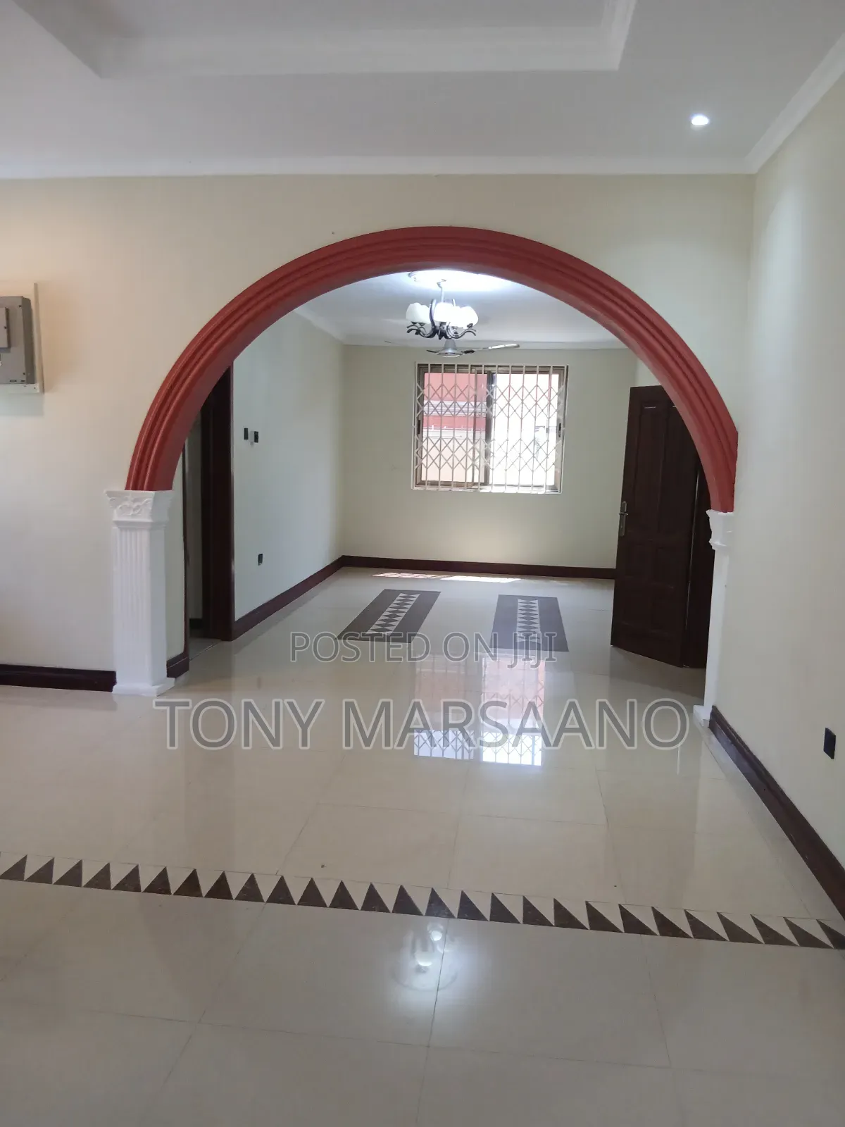 6bdrm House in Westlegon, Villa Victoria Hotel for rent