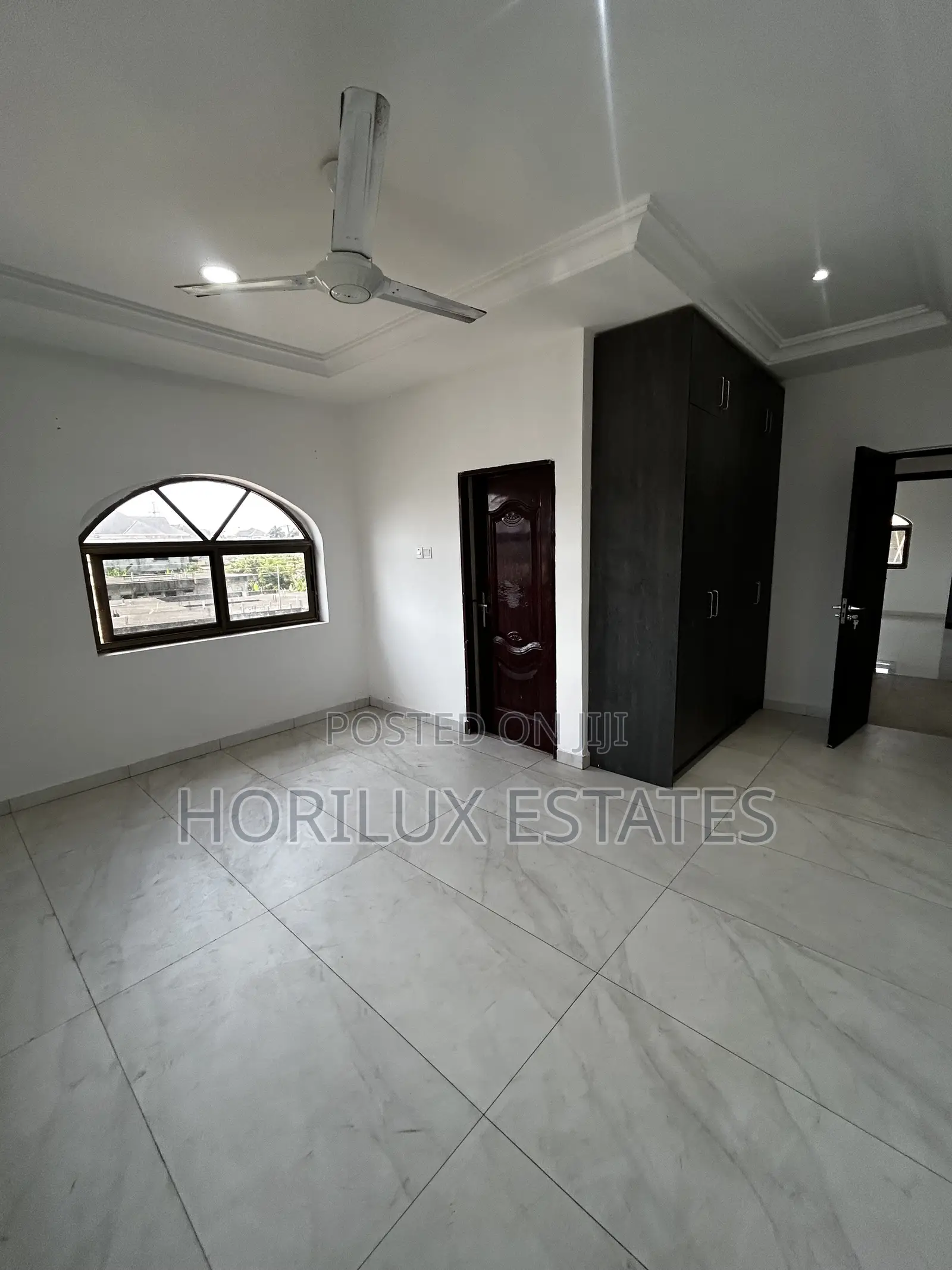 3bdrm Apartment in East Legon Not Far for rent
