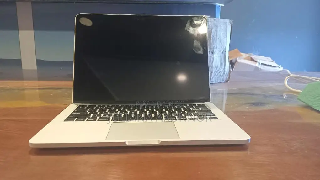 Laptop Apple MacBook Pro 8GB Intel Core i5 SSD 128GB