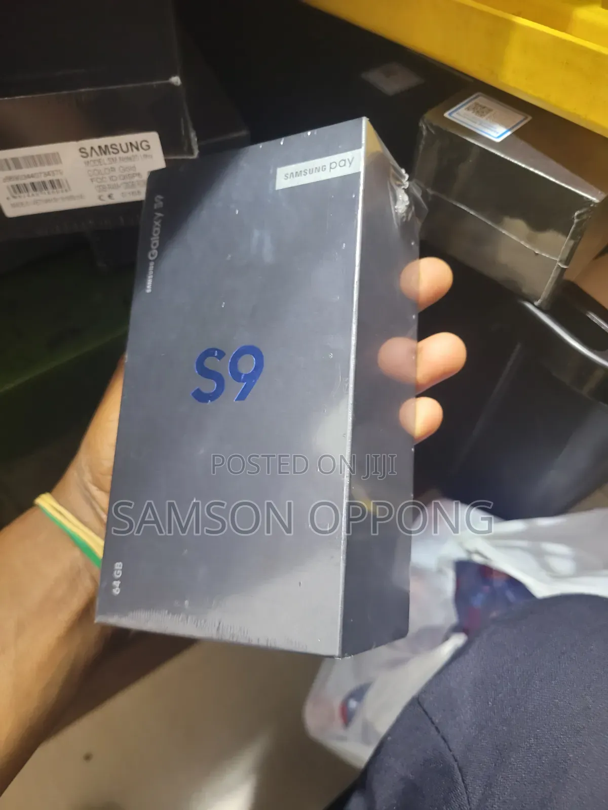 New Samsung Galaxy S9 64 GB Black