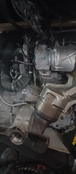 Land Rover Genuine Home Used Engine & Transmission
