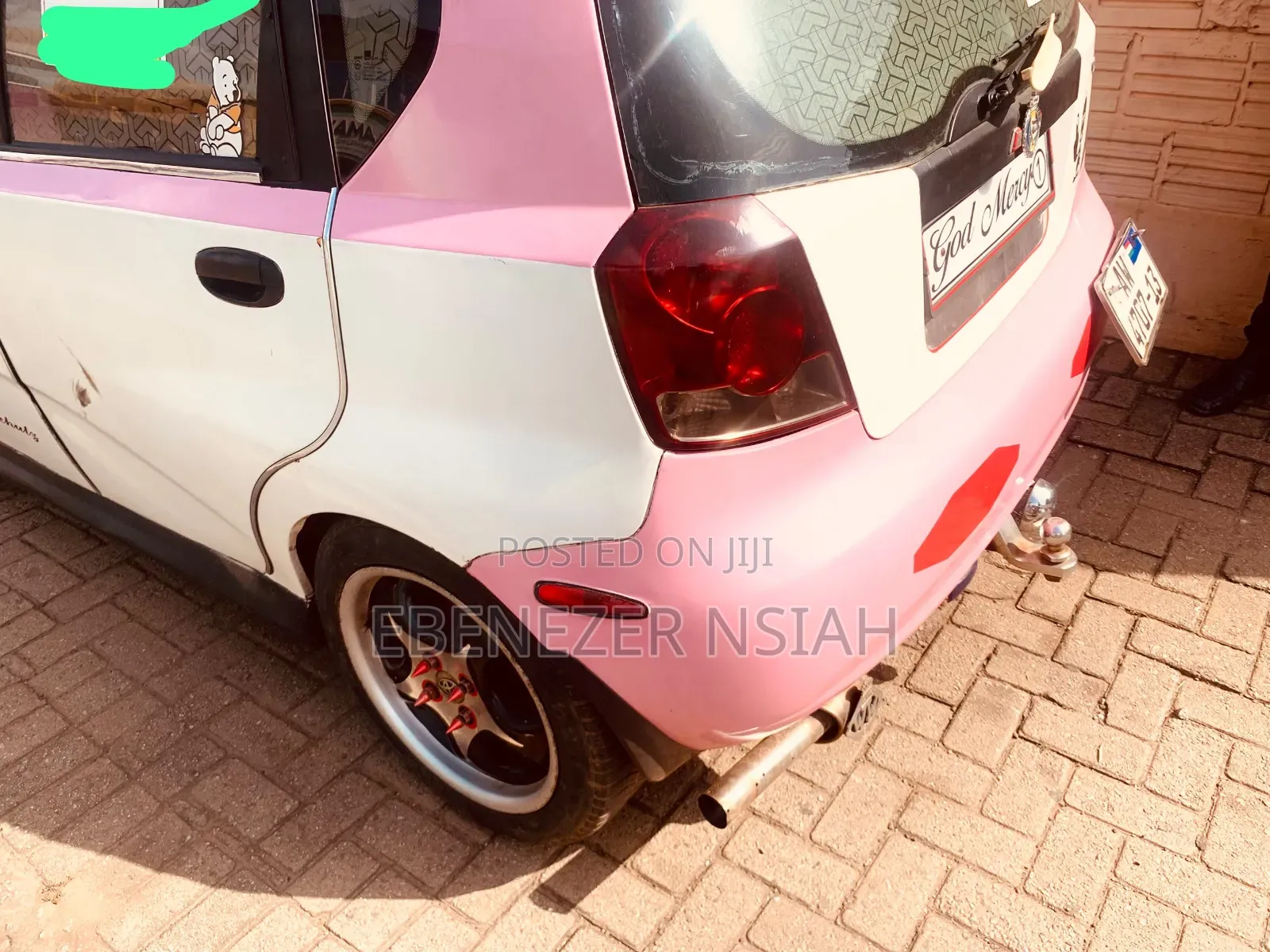 Chevrolet Aveo 1.4 Hatchback 3dr 2011 Pink