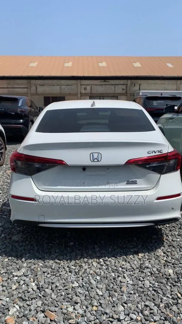 Honda Civic 2024 White