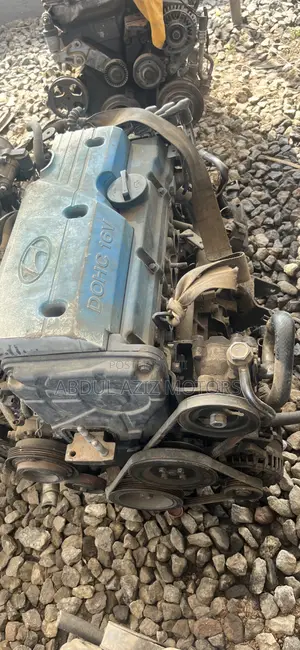 Hyundai Elantra 2006-2010 Engine and Gearbox