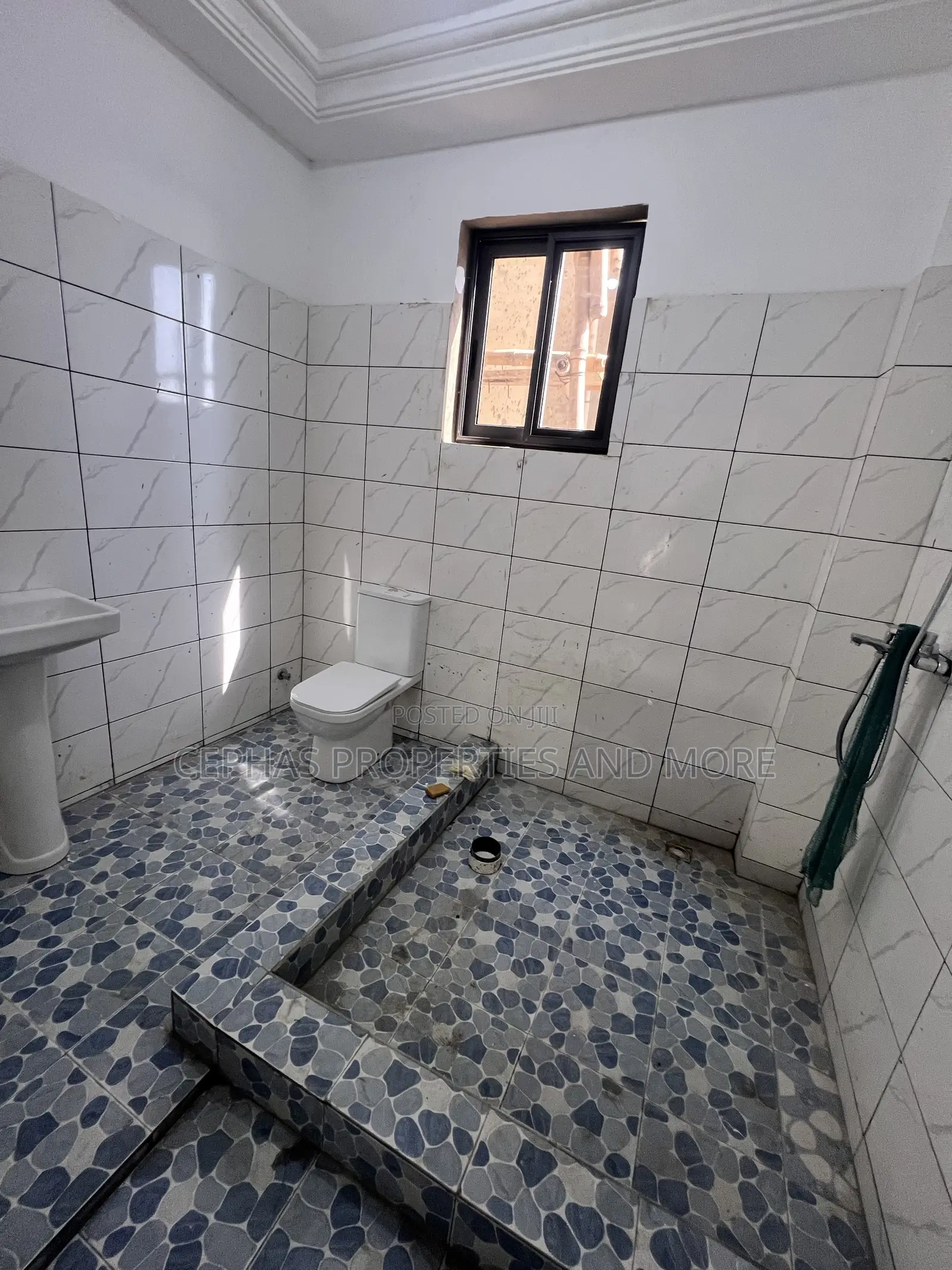 1bdrm Apartment in West Legon for rent