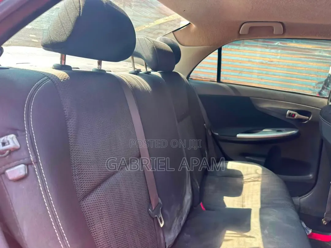 Toyota Corolla 2013 Red