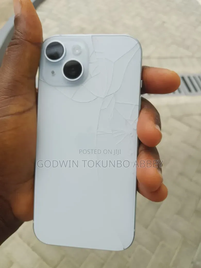Apple iPhone 15 128 GB White