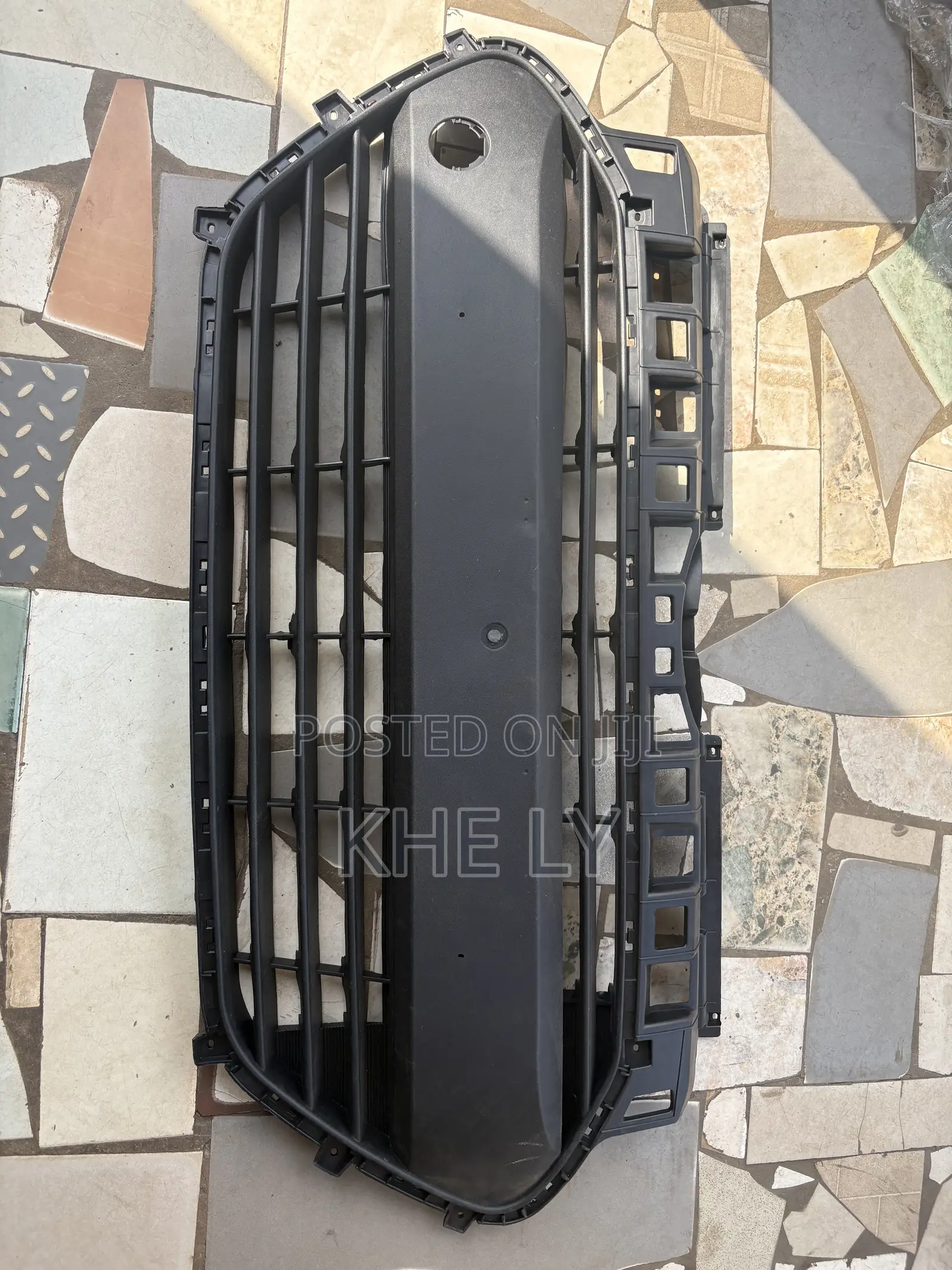 I10 2014 Grande Down Grille