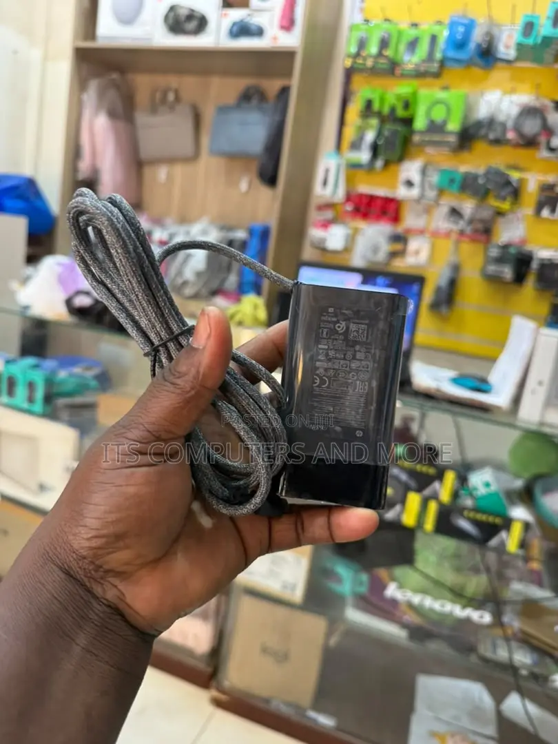 HP 65w Type C Adapter