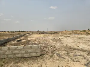 A Smart Location for Smart People