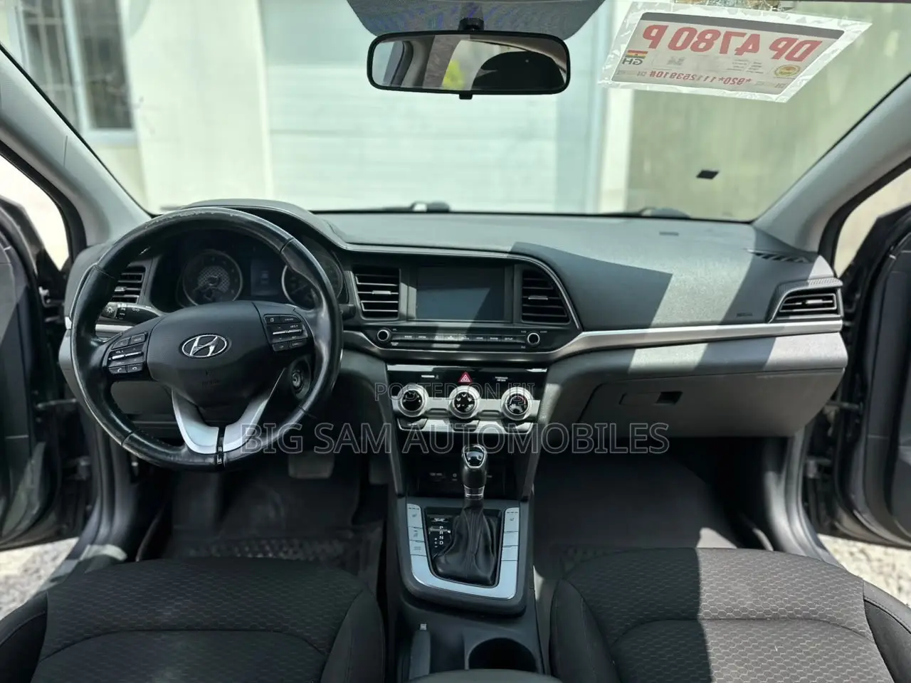 Hyundai Elantra Limited 2020 Gray