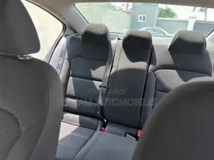 Hyundai Elantra Limited 2020 Gray