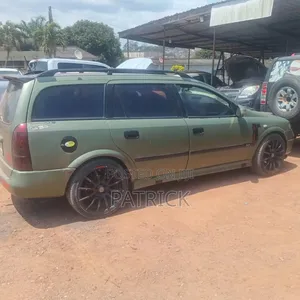 Opel Astra 1.7 CDTI 2003 Green