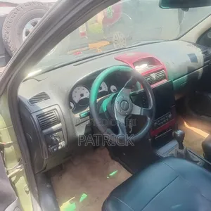 Opel Astra 1.7 CDTI 2003 Green