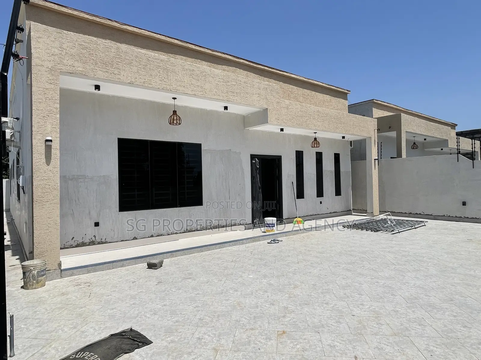 3bdrm House in Manet for sale