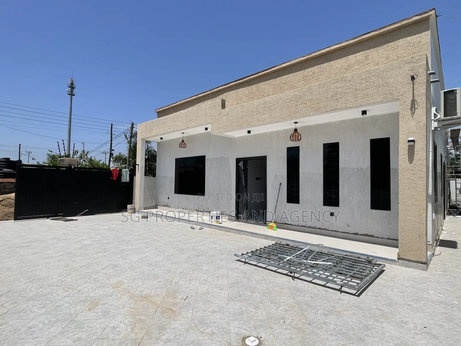 3bdrm House in Manet for sale