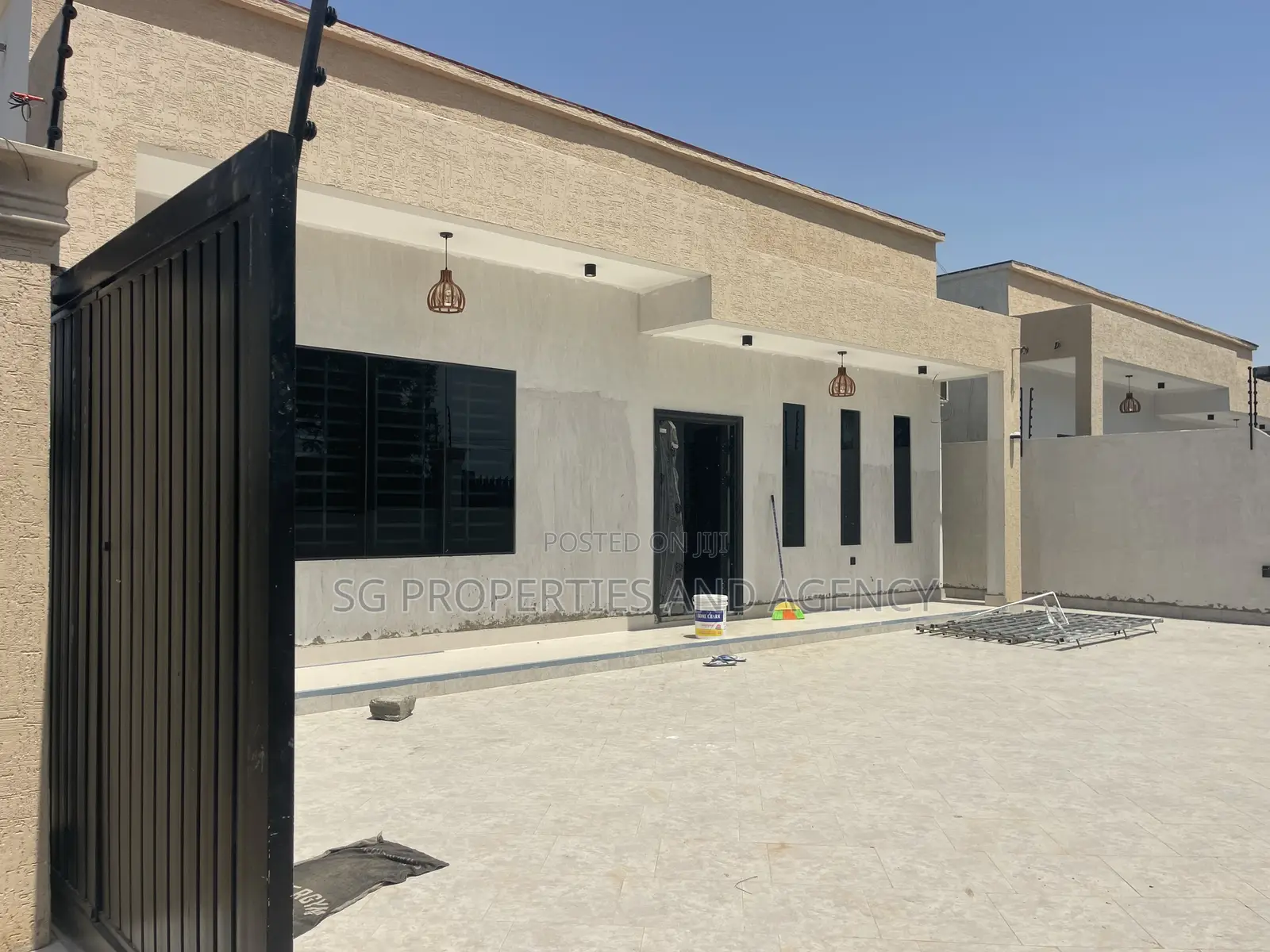 3bdrm House in Manet for sale