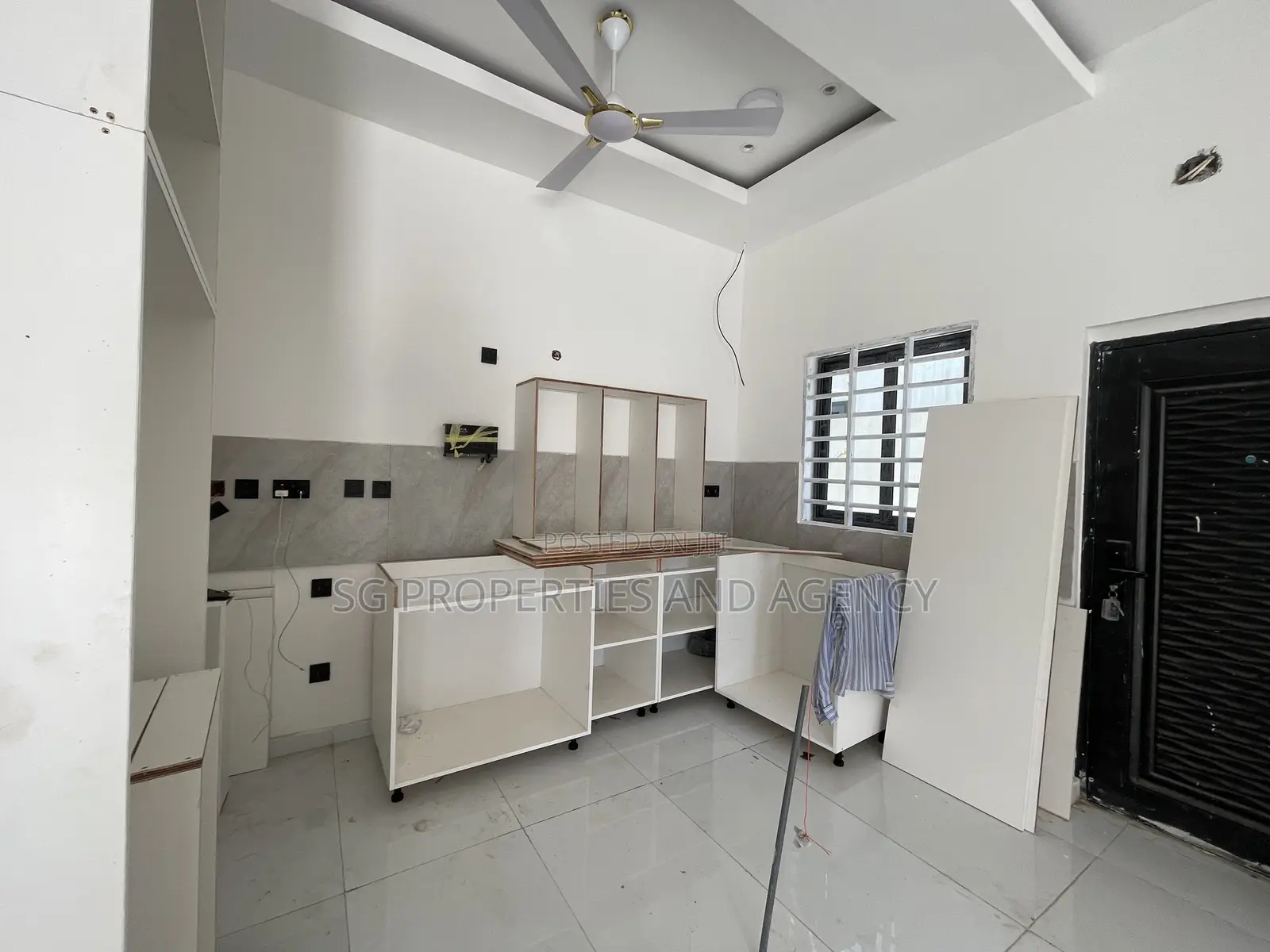 3bdrm House in Manet for sale