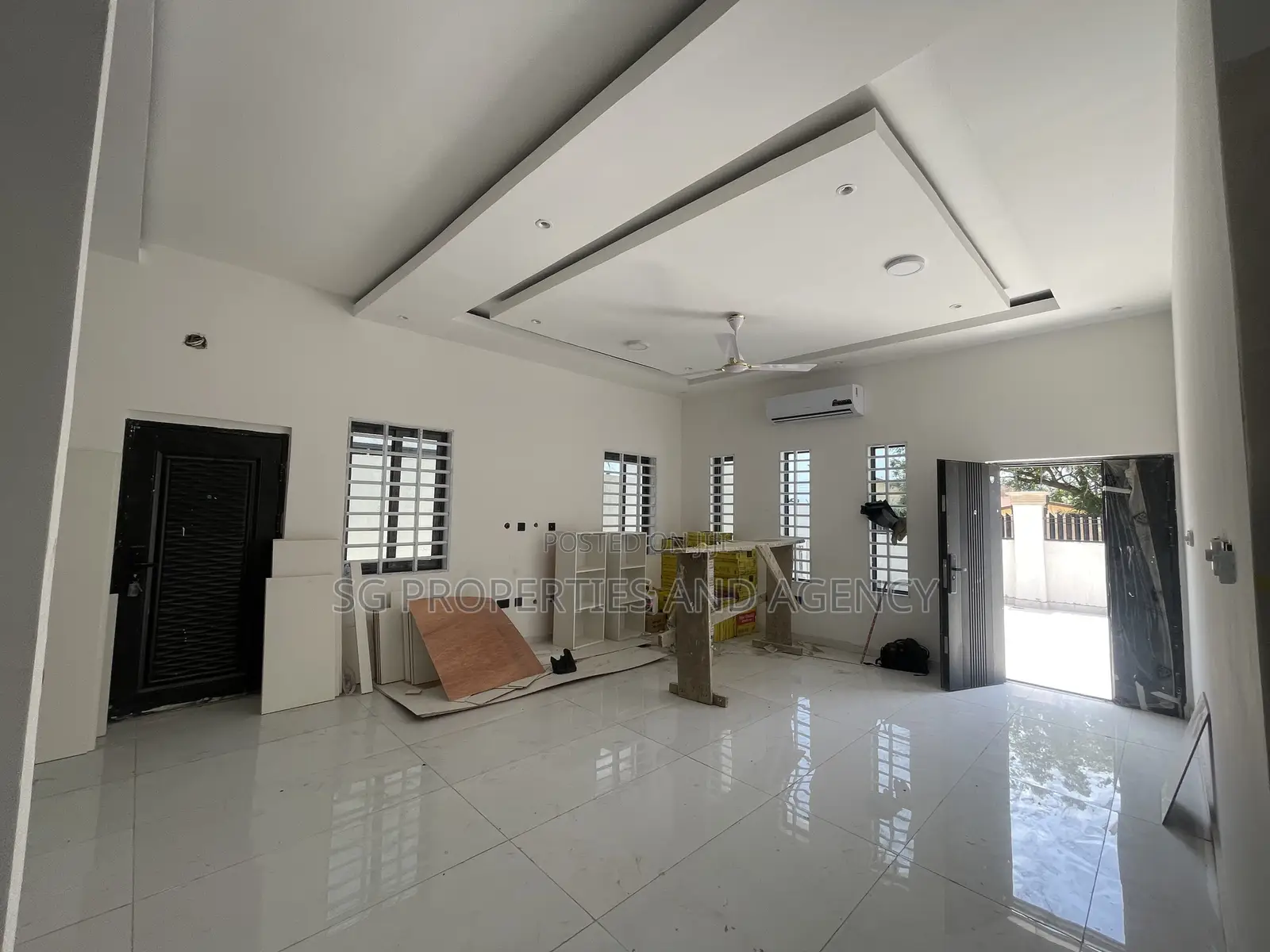 3bdrm House in Manet for sale