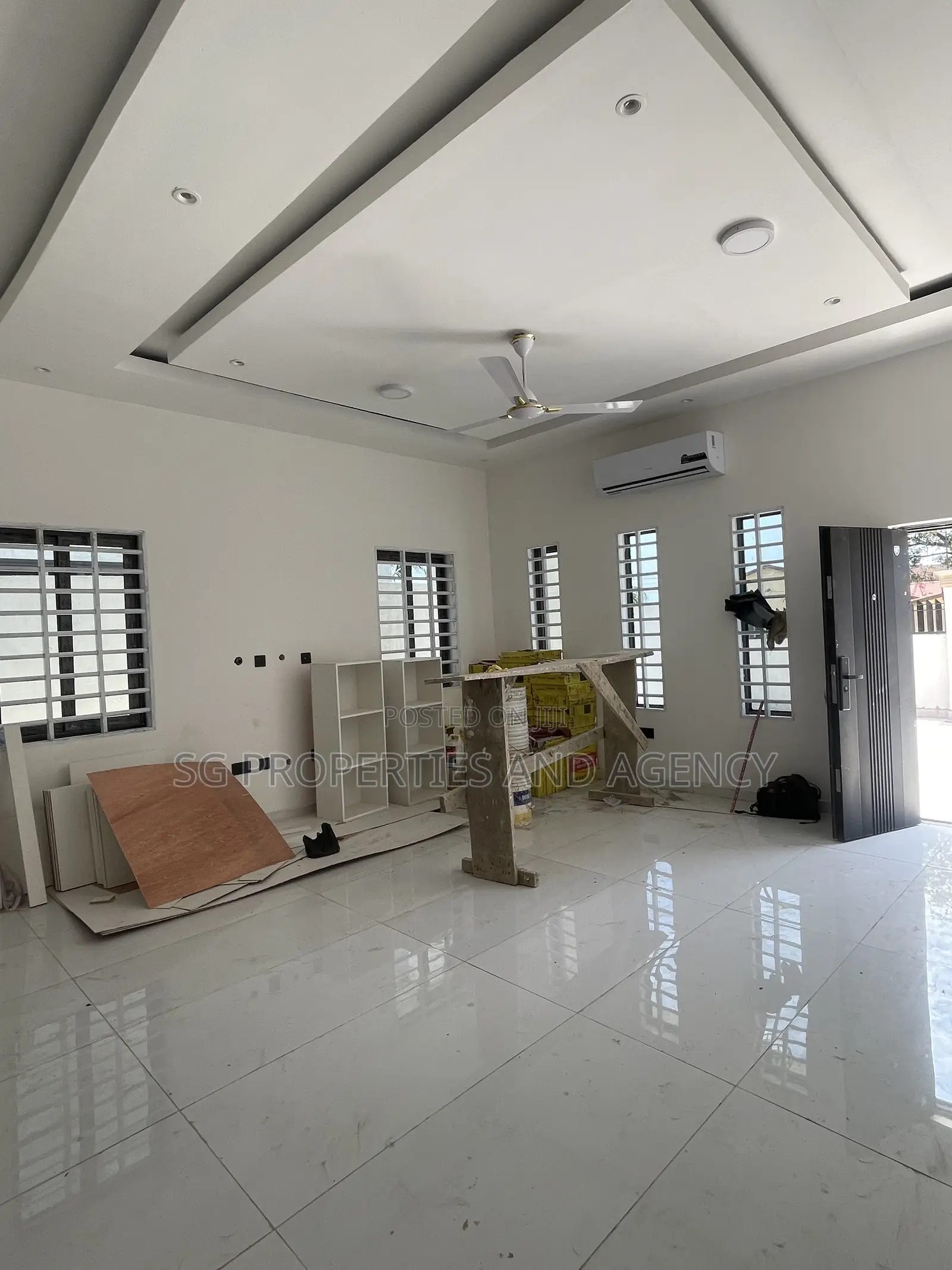 3bdrm House in Manet for sale