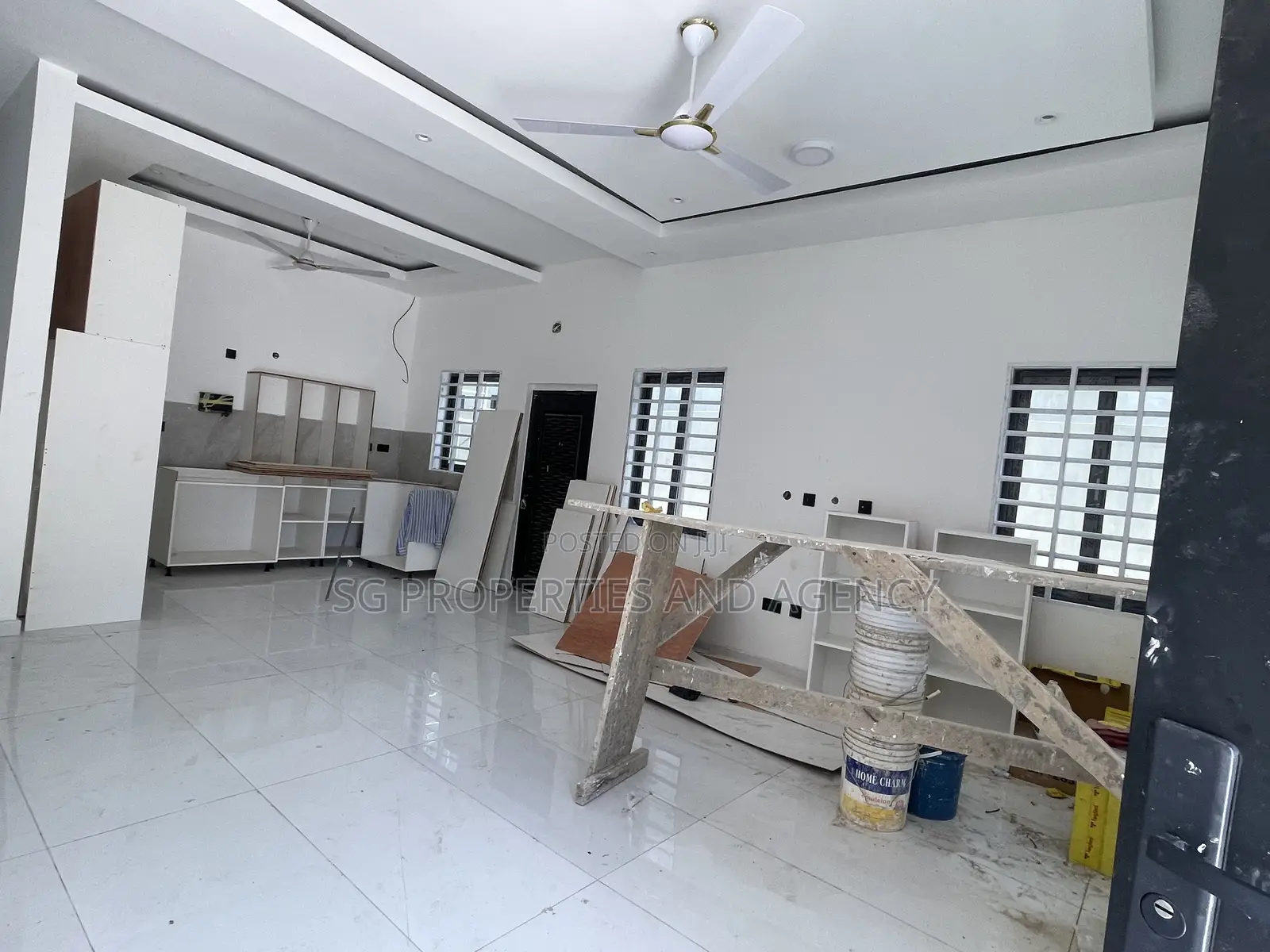 3bdrm House in Manet for sale