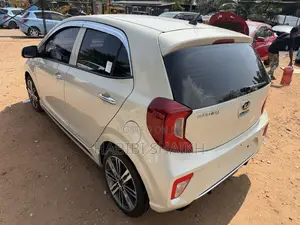 Kia Morning 2017 Off white