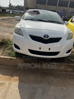 Toyota Belta 2010 White