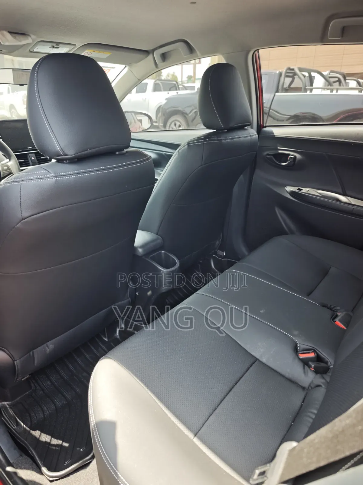 Toyota Yaris Cross 1.5 FWD 2023 Red