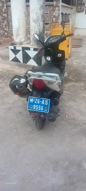 SYM Symnh 2024 White