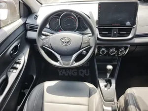 Toyota Yaris Cross 1.5 FWD 2022 White