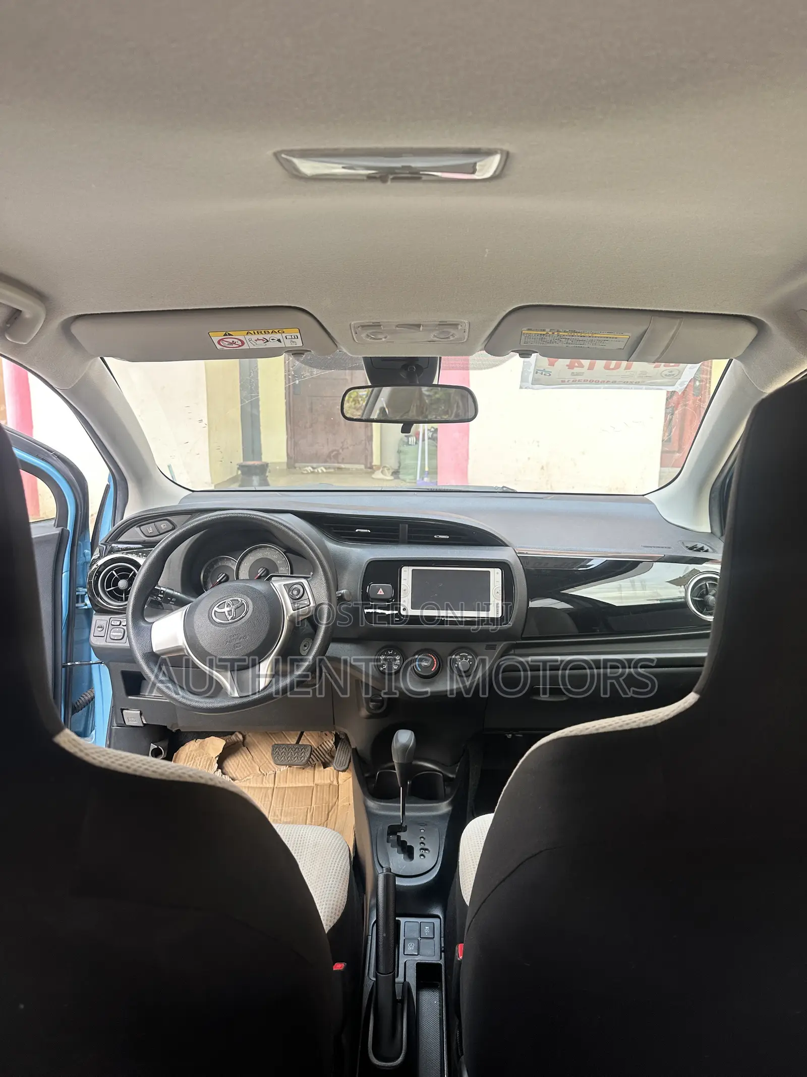 Toyota Vitz 2016 Blue