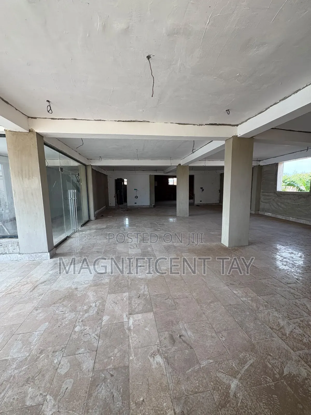 Store/Office for Rent