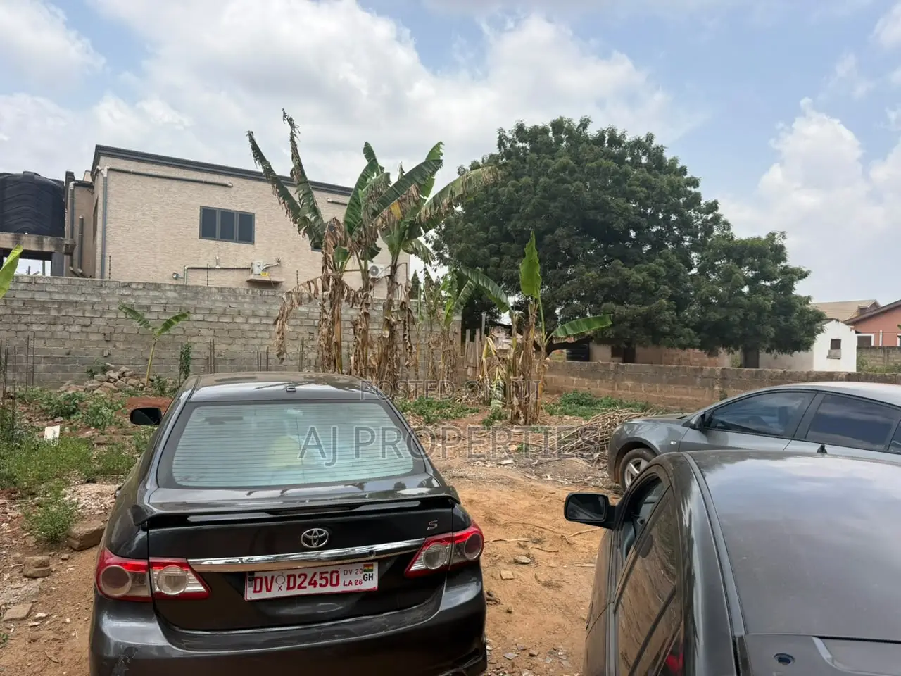 50/70sqft (Half Plot) for Sale at Oyarifa