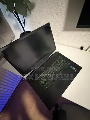 Laptop HP Pavilion 17 16GB Intel Core i5 SSD 512GB