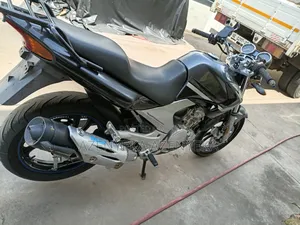Yamaha YBR 2018 Gray
