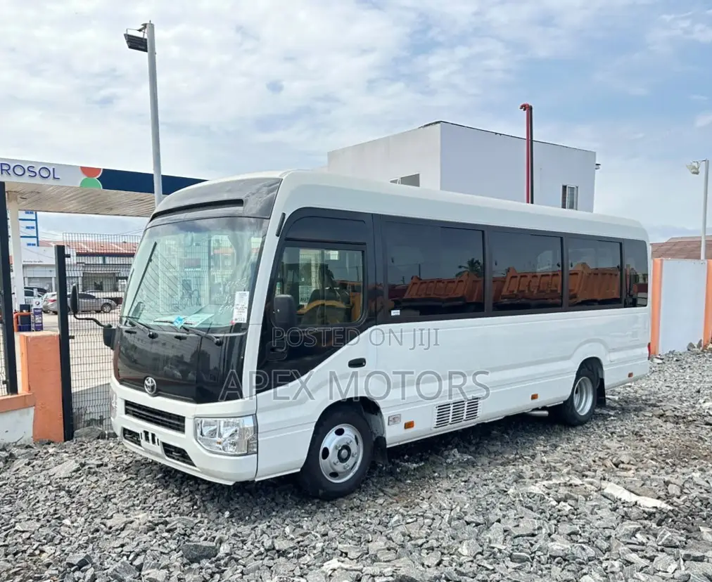 New Toyota Cresta 2025 White
