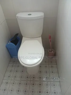 Mini Flat in West Hills Mall Area for rent