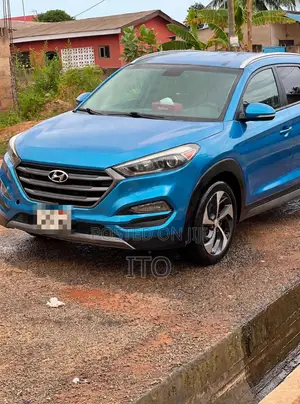 Hyundai Tucson 2016 Blue