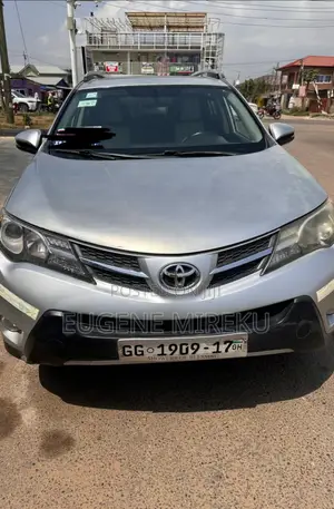 Toyota RAV4 2015 Silver