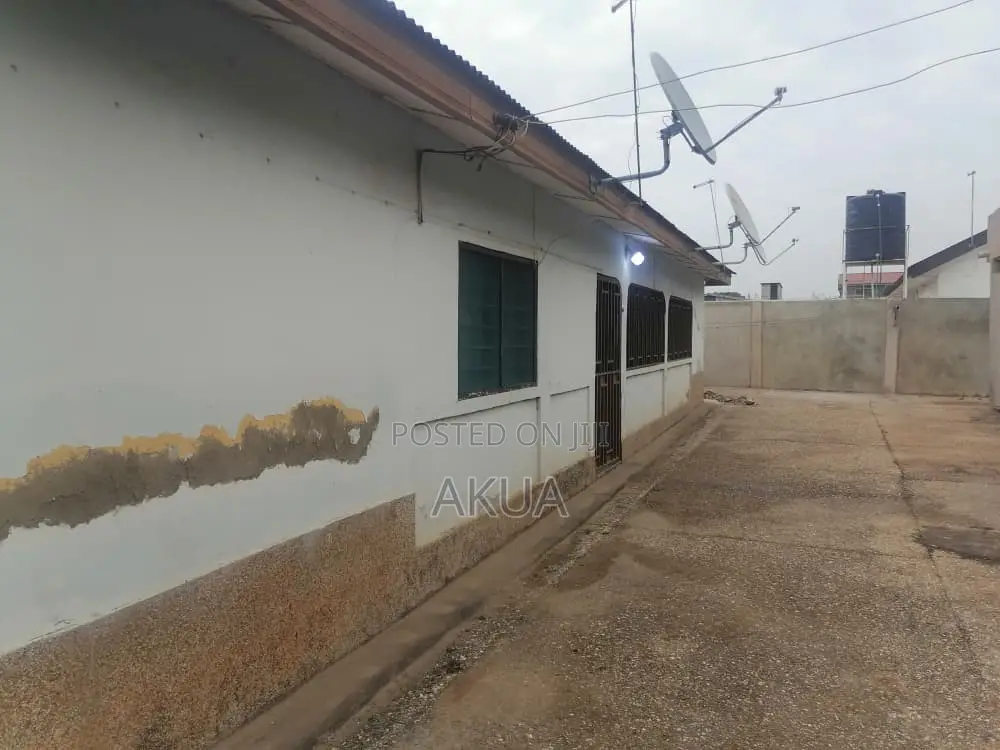 1bdrm Apartment in Safety Saves, GREDA Estate for rent