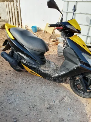 SYM Jet 2024 Yellow
