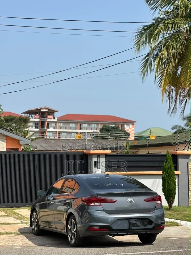Hyundai Elantra SEL 2019