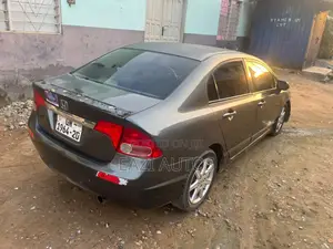 Honda Civic 2010 Gray