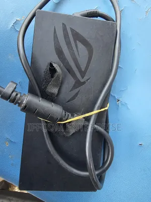 ASUS Rog Charger 330W