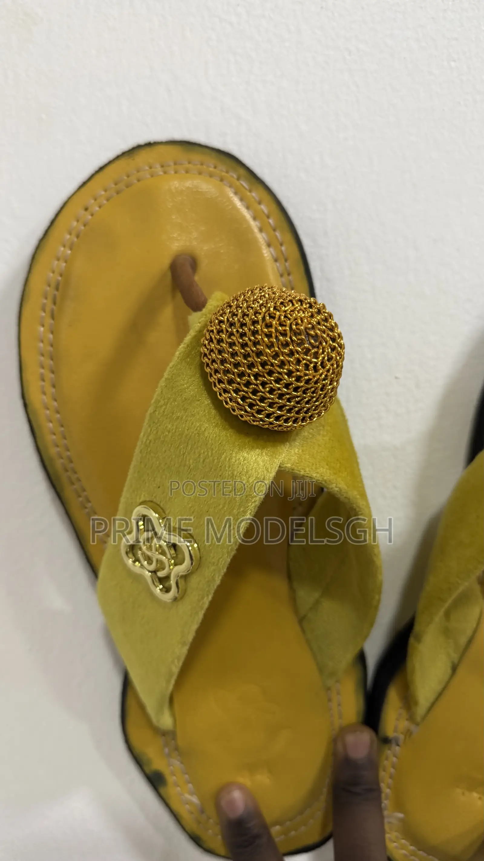 Ahenema Slippers