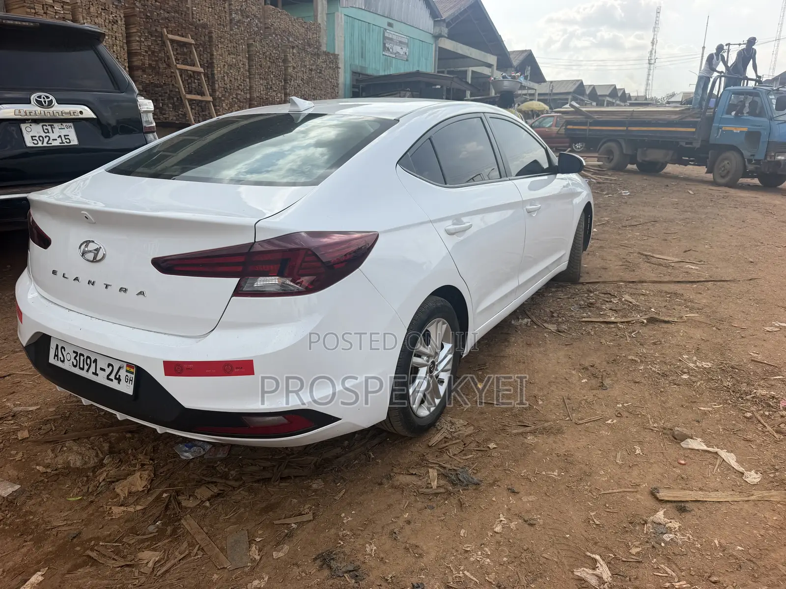 Hyundai Elantra 2020 White